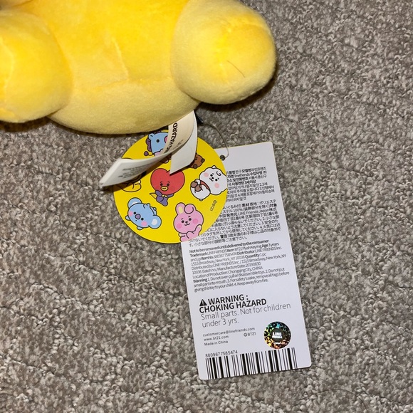 Chimmy BT21 Small Plush - Picture 3 of 3